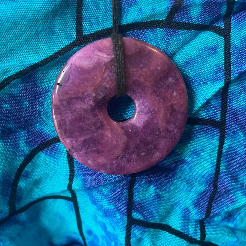 Agate Circle Pendant